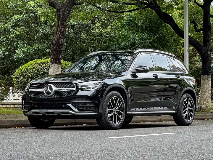 2022 Mercedes-Benz GLC 2022 GLC 260 L 4MATIC luxury model