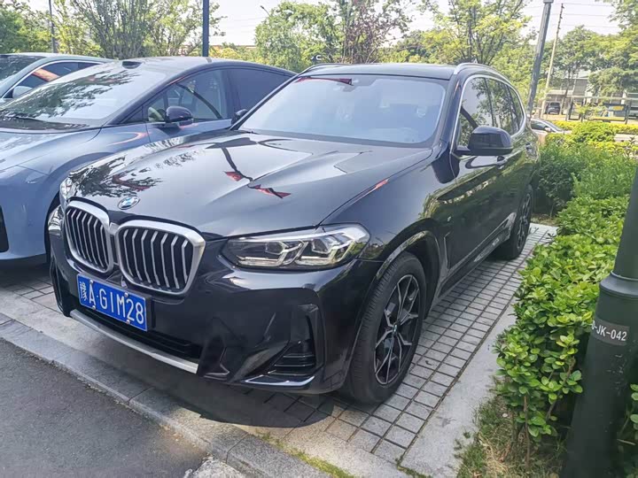 BMW X3 2022 facelift xDrive25i M sports package