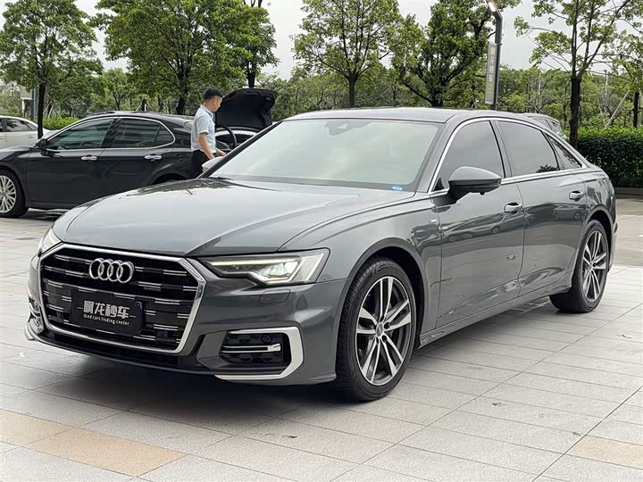 2021 Audi A6L 2021 40 TFSI luxury dynamic