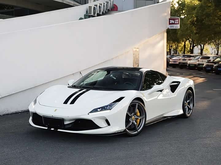 Ferrari F8 2019 Tributo 3.9T V8