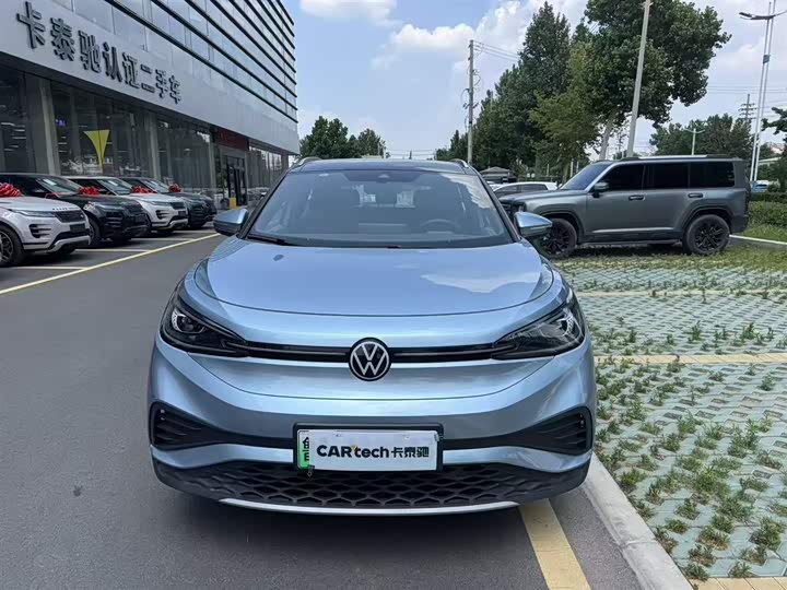 ID.4 X 2025 model facelift smart model pure smart version