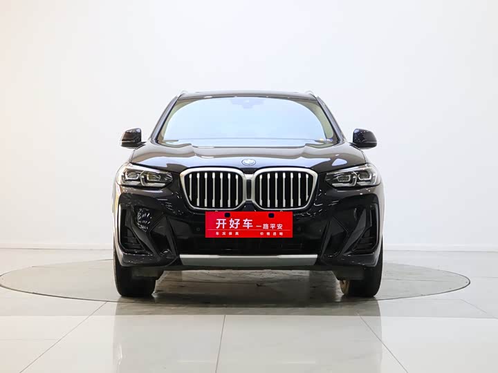 2022 BMW X3 2022 xDrive25i M Sports Package