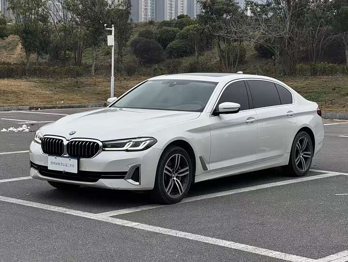 2023 BMW 5 Series 2023 530Li Leading Luxury Package