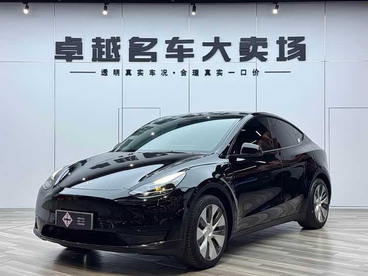 2023 Model Y 2022 Refresh RWD