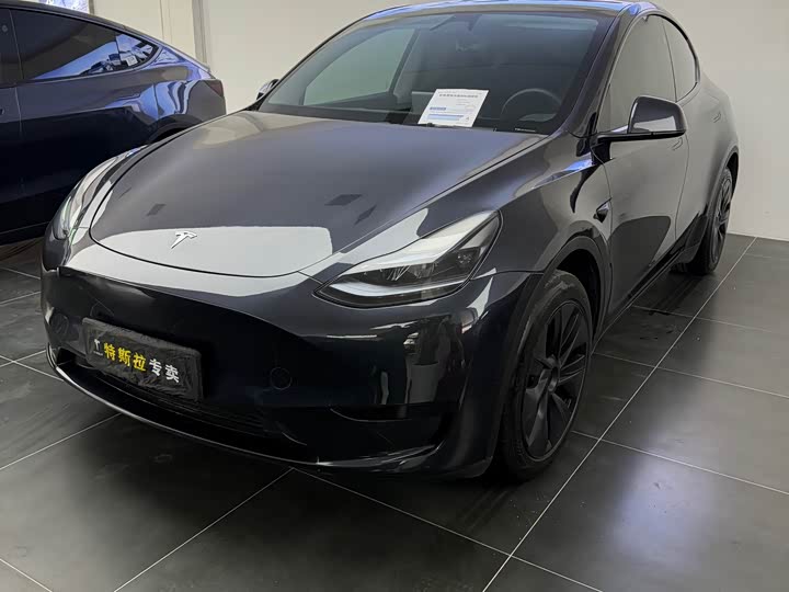2024 Model Y 2024 rear-wheel drive version