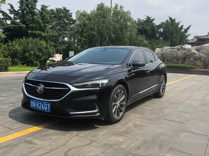 2022 LaCrosse 2022 652T luxury model