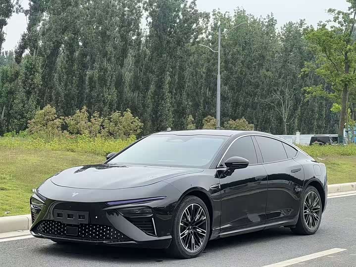 Nezha S 2022 extended range version 1160km rear drive medium version