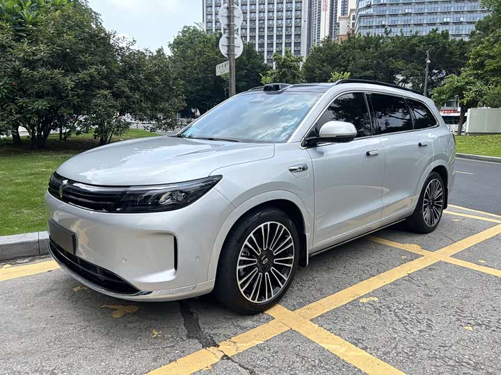 2024 Wenjie M7 2024 1.5T Intelligent Driving Rear Drive Ultra Version 6 Seats