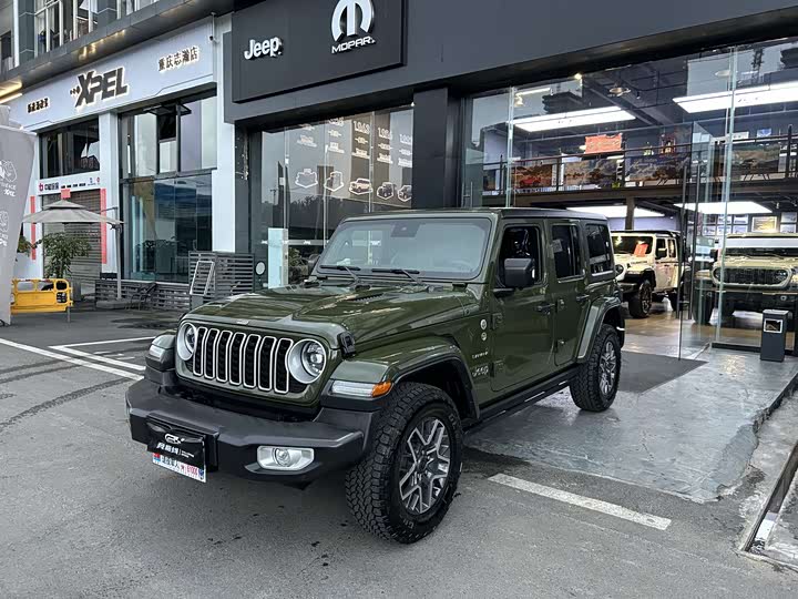 Wrangler 2024 2.0T Sahara four-door version
