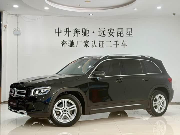 Mercedes-Benz GLB 2023 GLB 200 Fashion Model