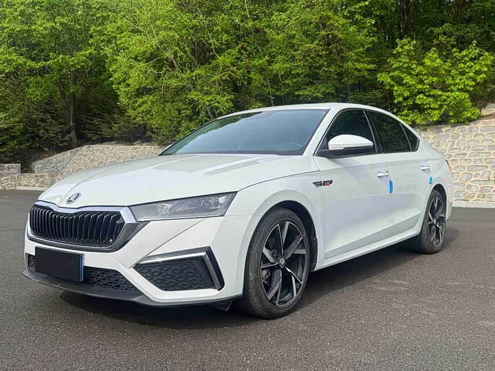 Octavia 2023 facelift PRO TSI280 exclusive version