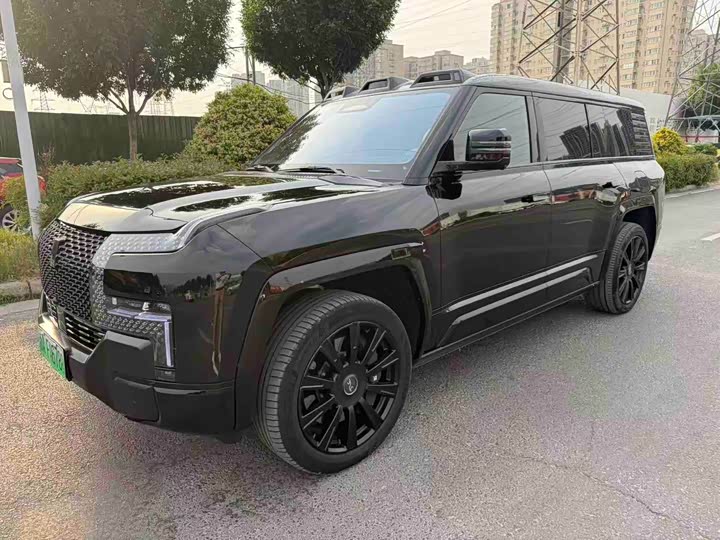Yangwang U8 L 2025 Prestige Edition