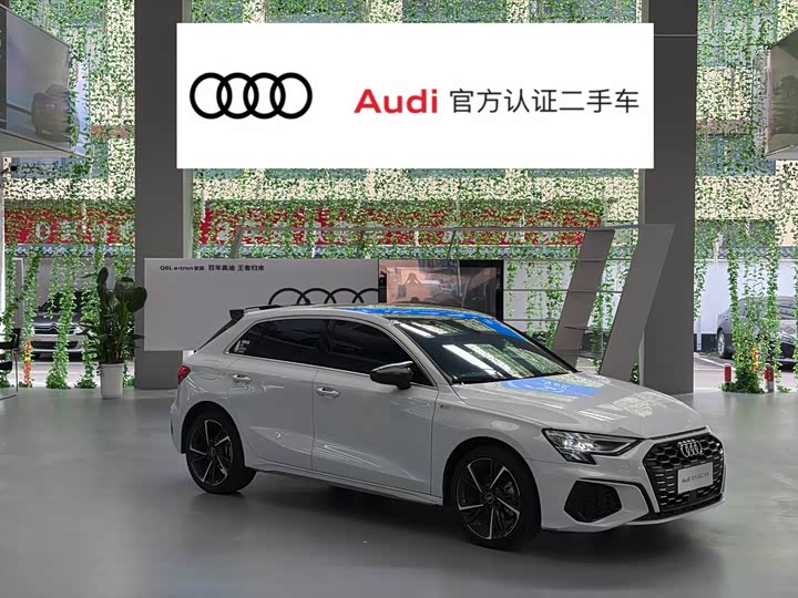 Audi A3 2024 Sportback 35 TFSI stylish and sporty