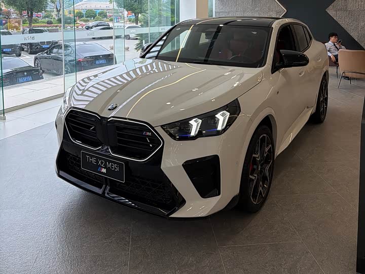 2024 BMW X2 M35i 2024 M35i