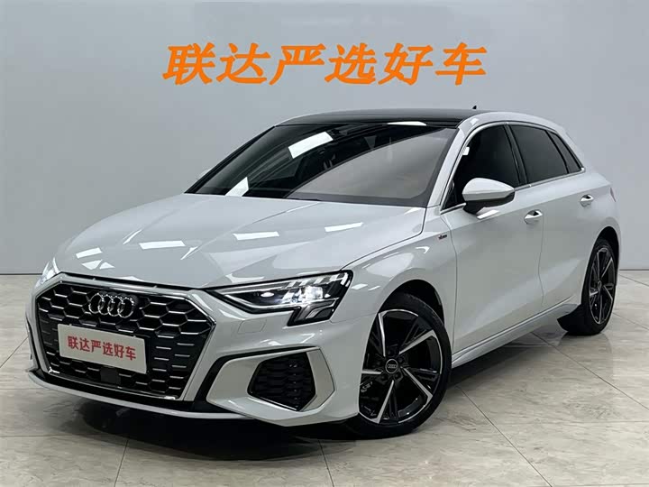 2023 Audi A3 2023 Sportback 35 TFSI stylish and sporty