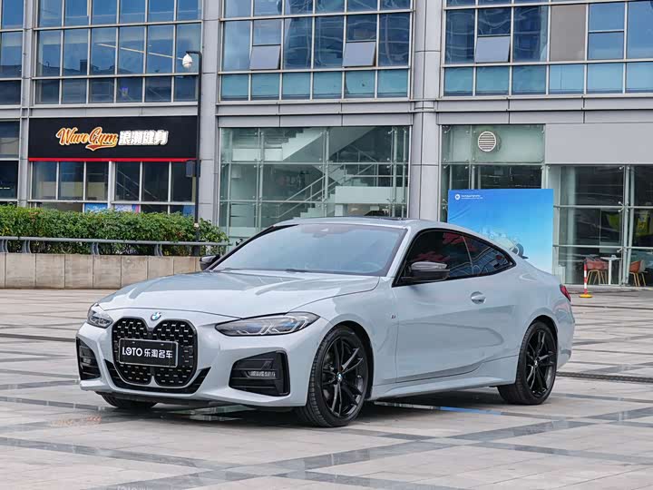 2023 BMW 4 Series 2023 425i M Sports Night Package