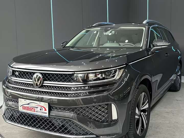 Lanxun 2024 380TSI four-wheel drive R-Line cruising model