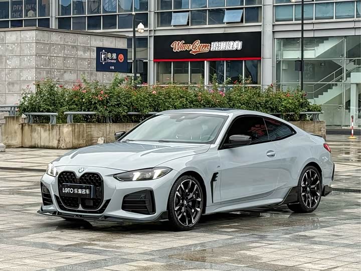 2025 BMW 4 Series 2024 430i M Sports Night Package