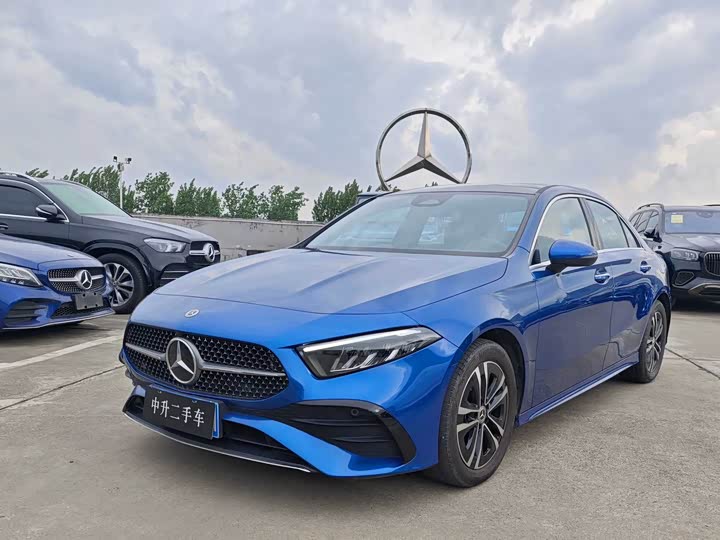 2023 Mercedes-Benz A-Class 2023 A 200 L Dynamic
