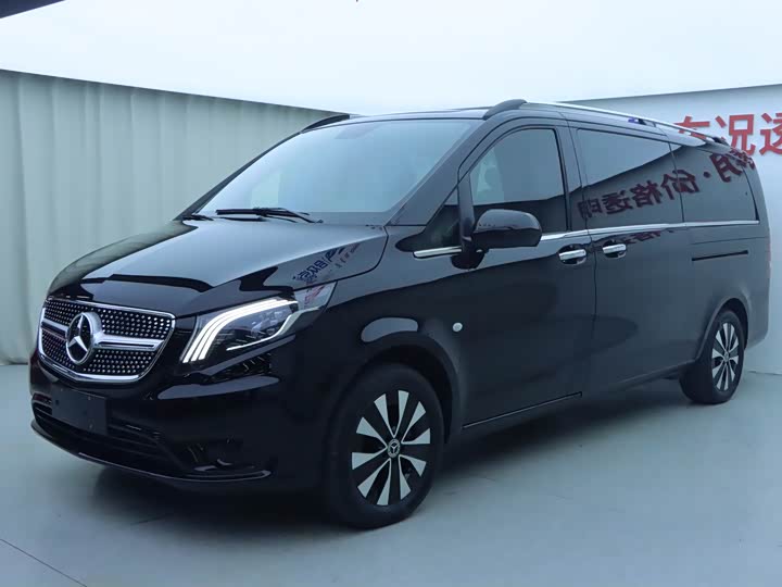 Vito 2023 2.0T Business Edition 7 seats