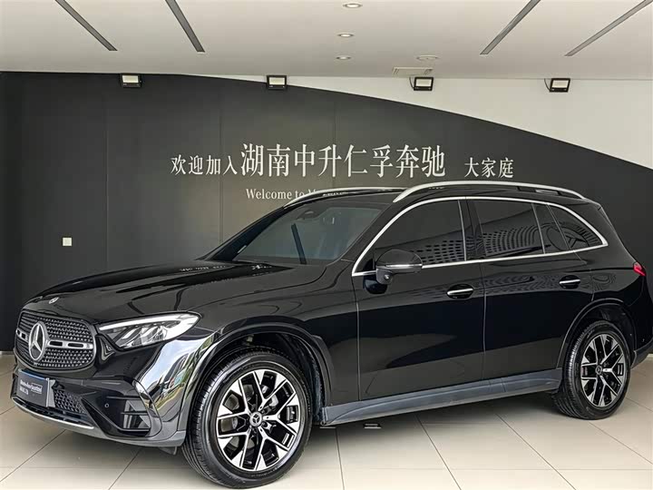 2023 Mercedes-Benz GLC 2023 GLC 260 L 4MATIC luxury model 5 seats