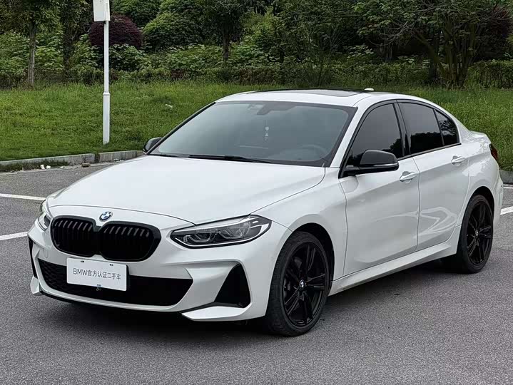 2023 BMW 1 Series 2023 125i M Sports Night Edition