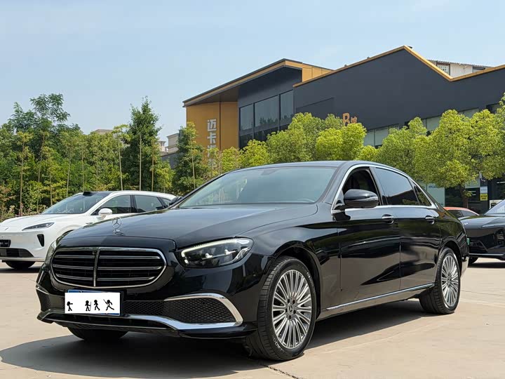 2023 Mercedes-Benz E-Class 2023 E 300 L luxury model