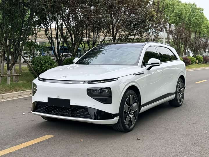 2023 Xpeng G9 2022 702 Pro