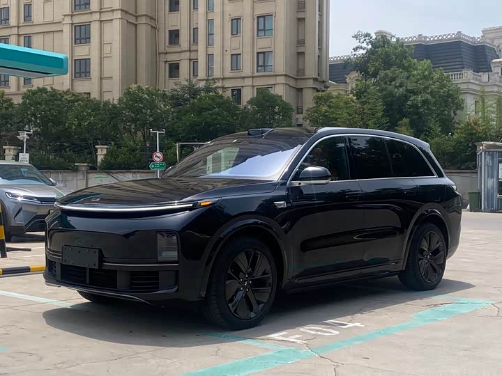 2022 Ideal L8 2023 Max