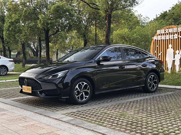 2022 MG5 2022 180DVVT CVT Youth Deluxe Edition