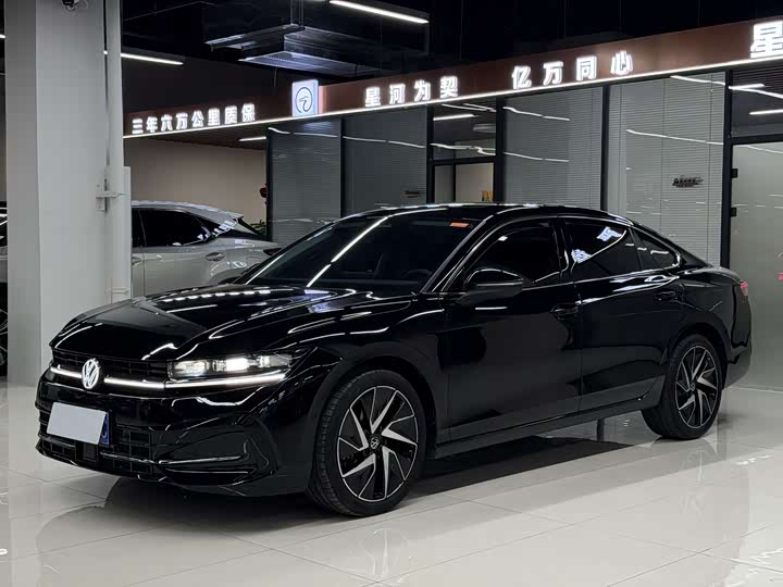 2025 Magotan 2024 380TSI DSG Premium Edition Damai Bag