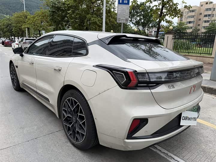 2024 Jikrypton 001 2025 WE version 95kWh four-wheel drive