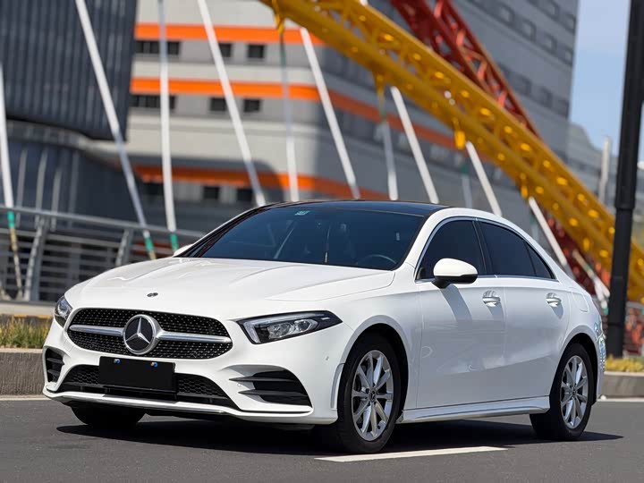 2022 Mercedes-Benz A-Class 2022 A 200 L Sports Sedan Dynamic Type