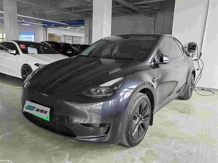 2024 Model Y 2024 rear-wheel drive version