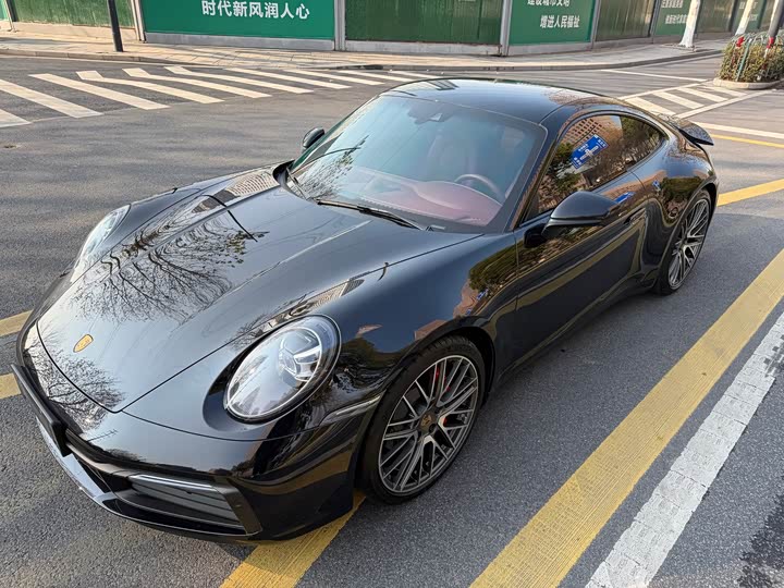 Porsche 911 2023 Carrera 3.0T