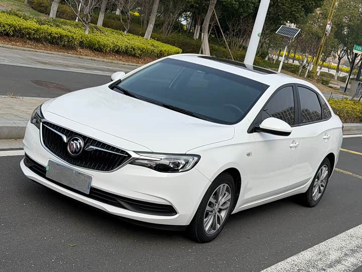 2022 Yinglang 2021 facelift 1.3T automatic light hybrid elite model
