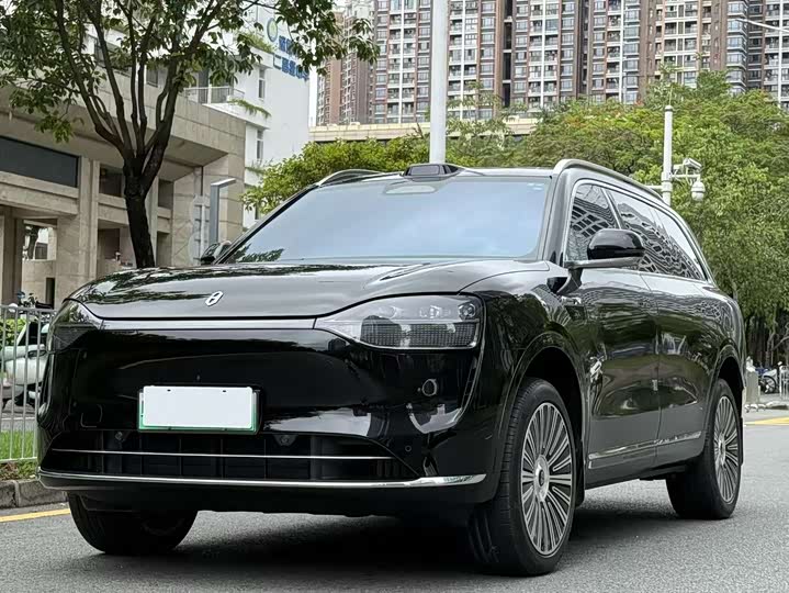 2025 Wenjie M9 2025 extended range Ultra version 52kWh 6-seater version (192-line lidar)