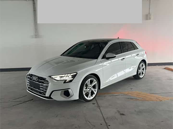 2023 Audi A3 2023 Sportback 35 TFSI Fashionable and Elegant