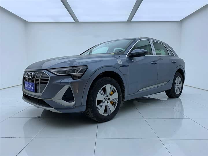 2026 Audi e-tron 2021 50 quattro luxury model