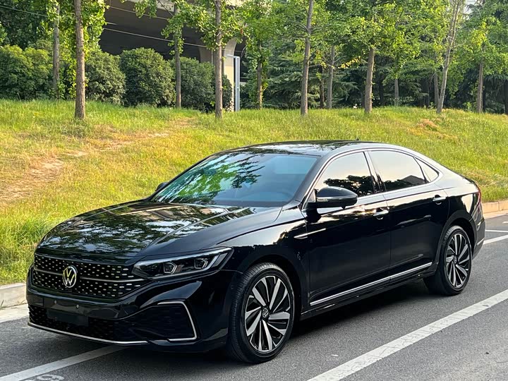 2022 Passat 2022 330TSI Starry Sky Deluxe Edition
