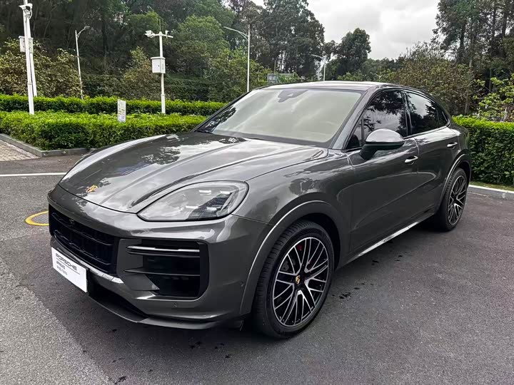 2023 Cayenne 2023 Cayenne Coupé 3.0T
