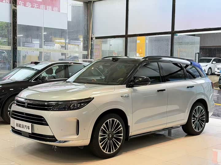 2024 Wenjie M7 2024 1.5T Intelligent Driving Four-wheel Drive Max Edition 5 Seats
