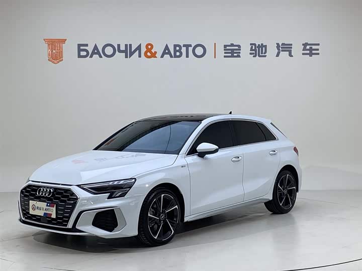 2023 Audi A3 2022 Sportback 35 TFSI stylish and sporty
