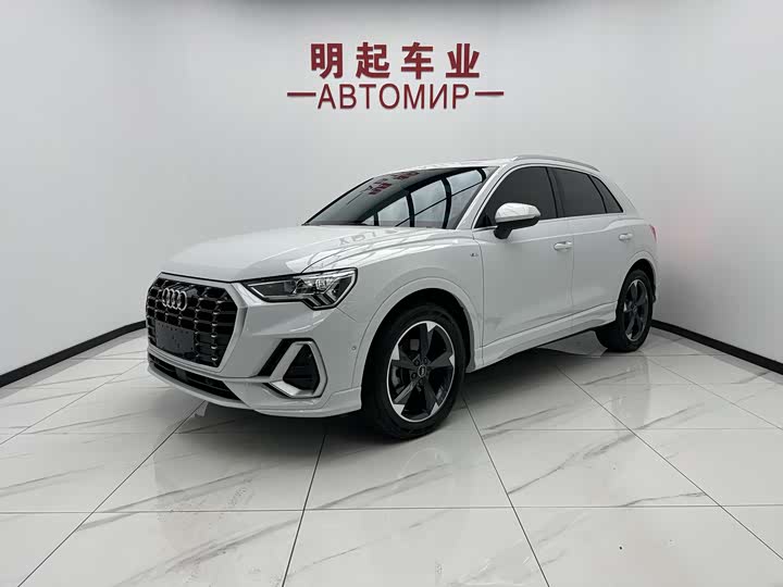 2023 Audi Q3 2023 35 TFSI Fashionable and Dynamic (1.4T)