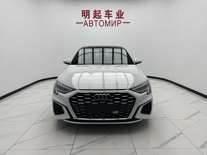 2023 Audi A3 2022 Sportback 35 TFSI stylish and sporty