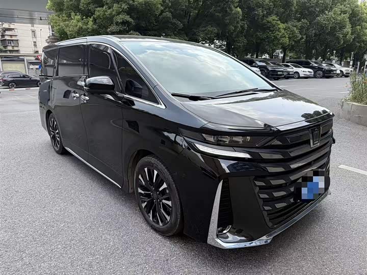 2024 Vellfire 2024 Crown Hybrid 2.5L Executive Lounge