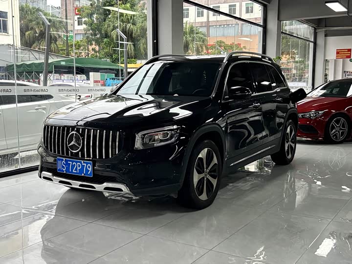 2023 Mercedes-Benz GLB 2023 GLB 220 Fashion Model