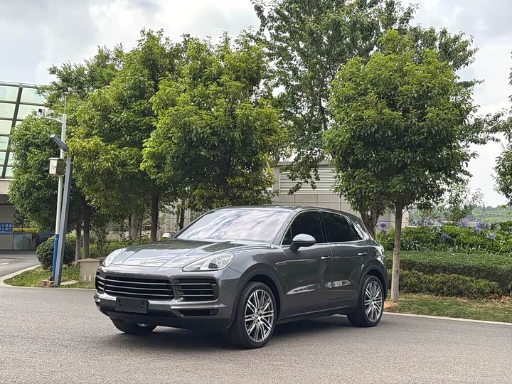 2021 Cayenne 2019 Cayenne 3.0T