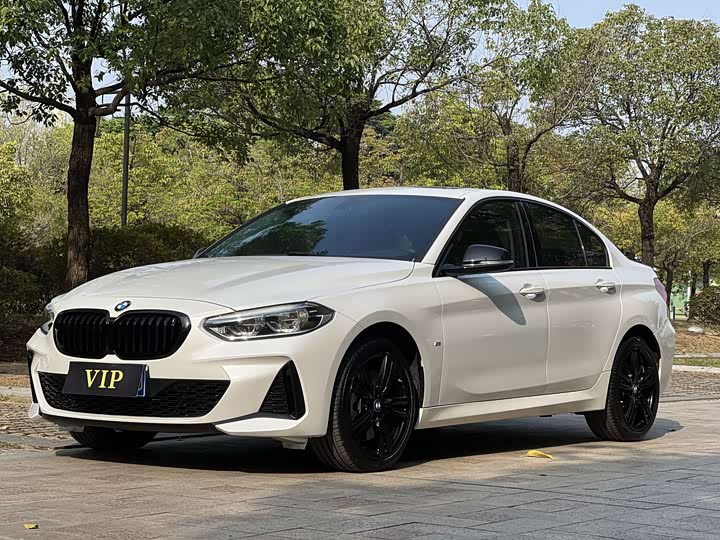 2023 BMW 1 Series 2023 125i M Sports Night Edition