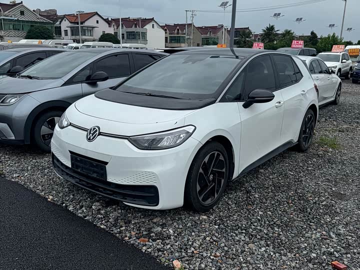 2024 Volkswagen ID.3 2024 Outstanding Edition